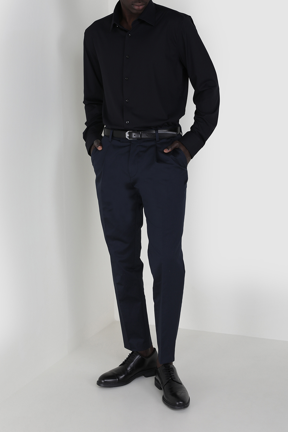 חולצה מכופתרת